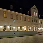 Friedrich Franz Palais باد دوبيران