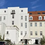 فندق Friedrich Franz Palais 4*