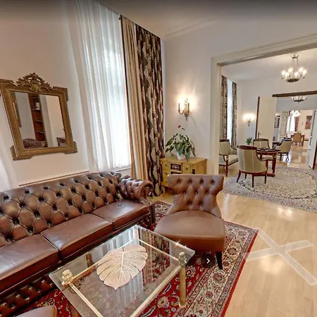 Friedrich Franz Palais Szálloda 4*
