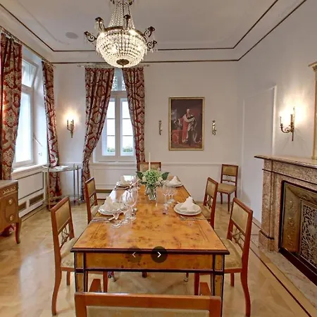 Szálloda Friedrich Franz Palais 4*