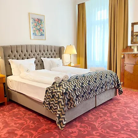 Friedrich Franz Palais Hotel