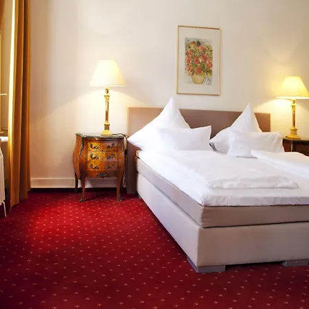 Friedrich Franz Palais 4*