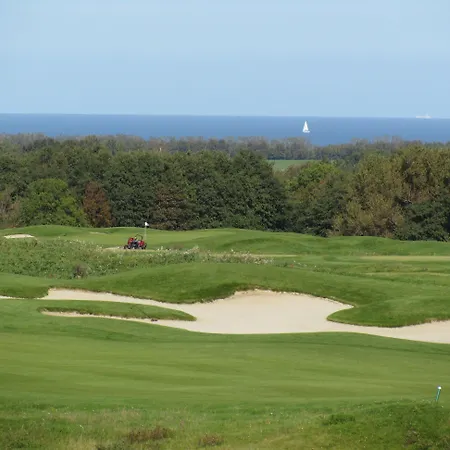 Friedrich Franz Palais Szálloda 4*