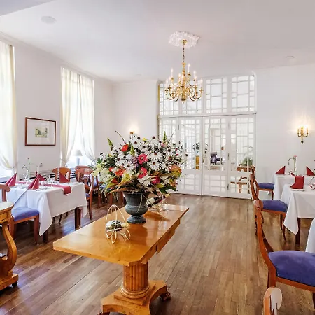 Friedrich Franz Palais 4*