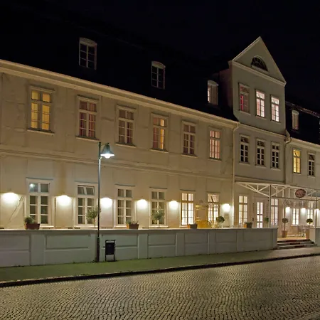 Friedrich Franz Palais باد دوبيران